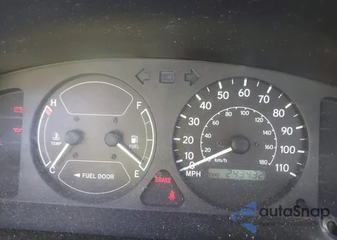 2000 Toyota Corolla Ve/Ce/Le z USA, uszkodzony, nr VIN 2T1BR12EXYC330307